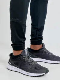 1908716-999000_ADV Essence Training Pants_Closeup4.jpg